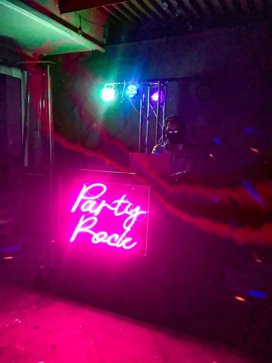 Fotografía adicional de producción de eventos Innova DJ